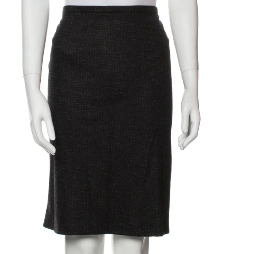 Armani Collezioni plaid 100% wool pencil‎ skirt stretch Made in Italy